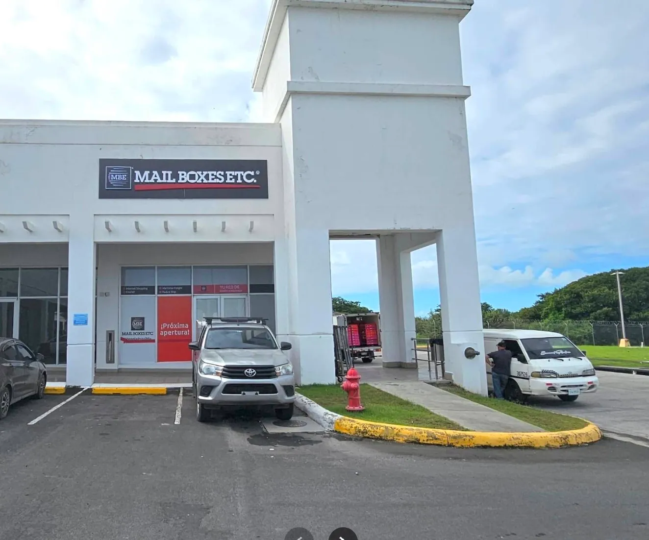 Mailboxes Etc. servicios de correo y paquetería en Río Hato, Panamá